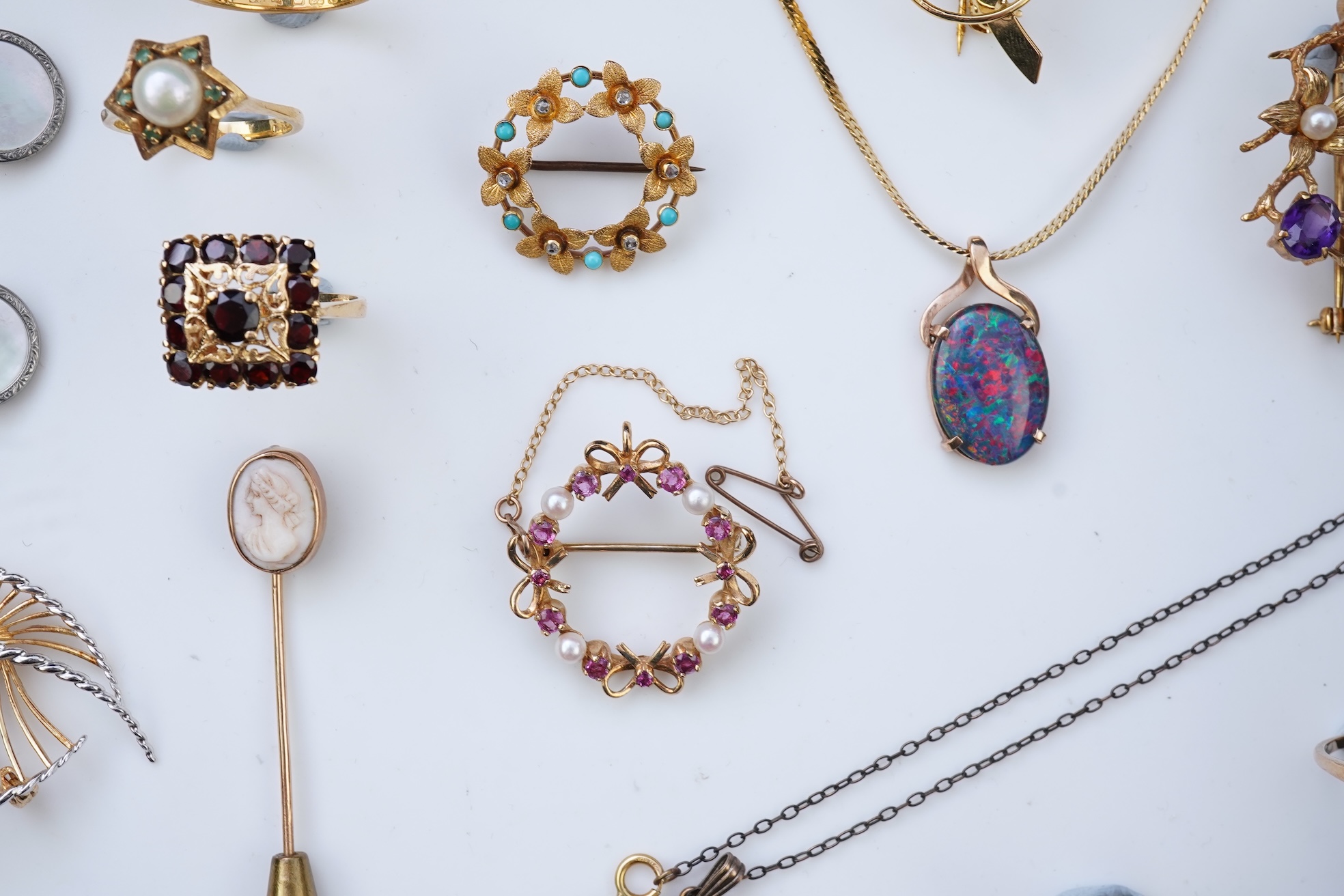 A large collection of jewels